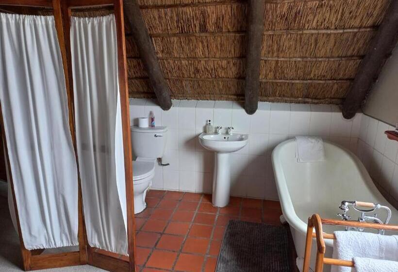 غرفة عائلية مطلّة علي البحر, Abalone Guesthouse