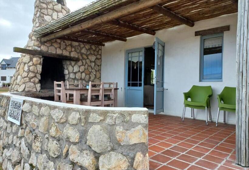 غرفة عائلية مطلّة علي البحر, Abalone Guesthouse