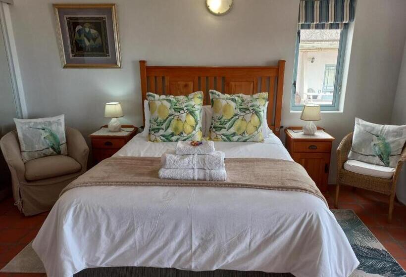 غرفة عائلية مطلّة علي البحر, Abalone Guesthouse