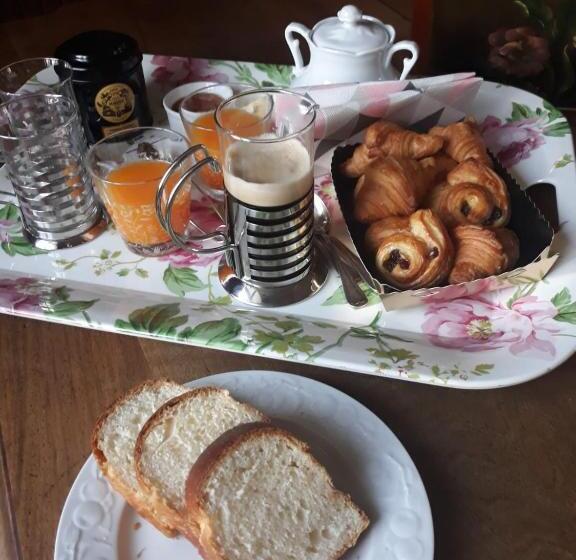 غرفة قياسية سرير كينج, Coté Remparts