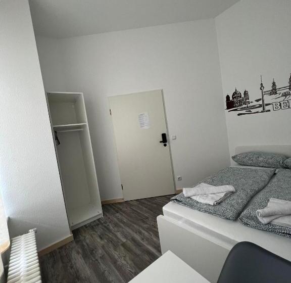 اتاق استاندارد, Kiez Box Twentyforseven Private Room