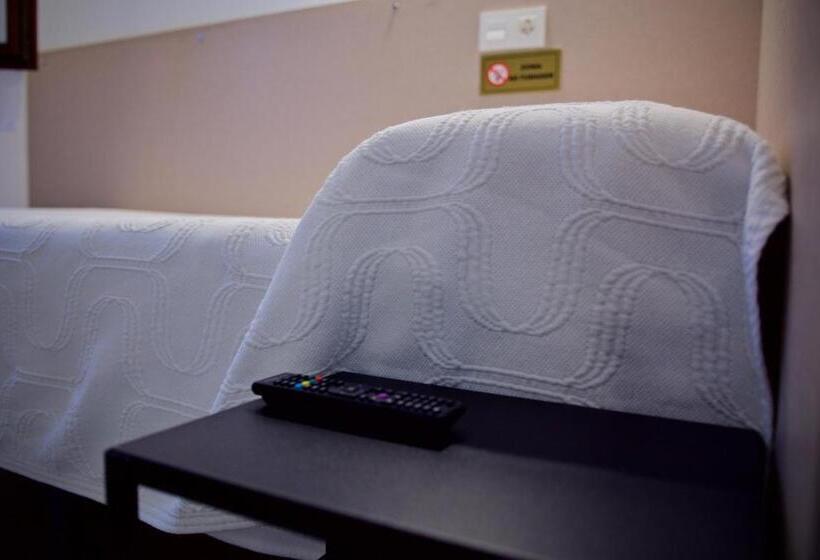 غرفة قياسية فردية, Pension Norte