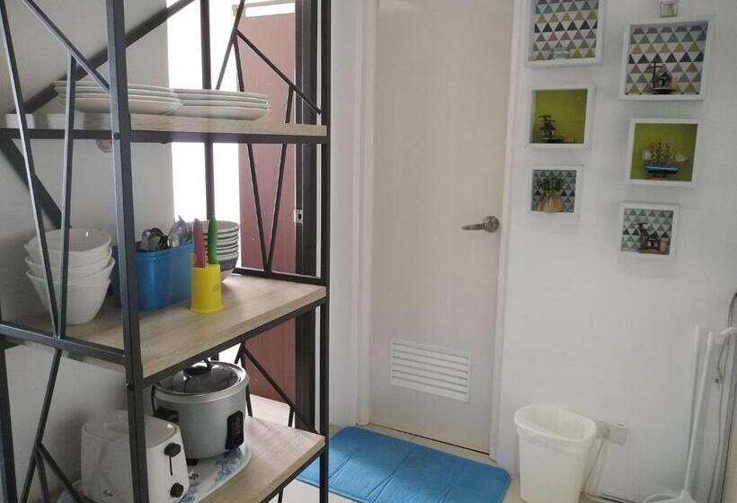 آپارتمان 1 خوابه با بالکن, The Uptown Place Condominium