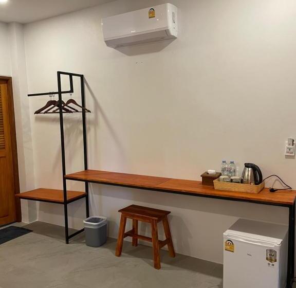 スーペリアールーム, All At Sea Beach Resort