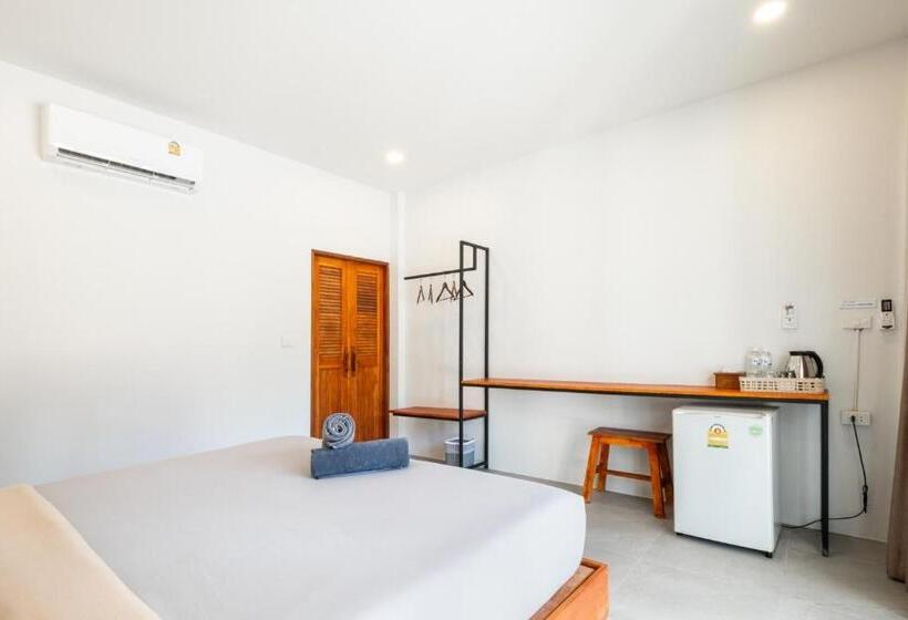 スーペリアールーム, All At Sea Beach Resort