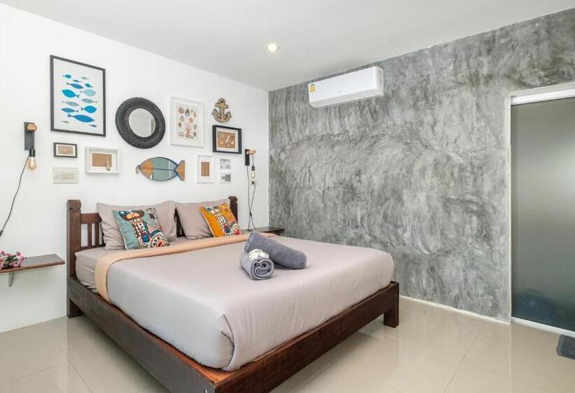 ガーデンビューのスタンダードバンガロー, All At Sea Beach Resort