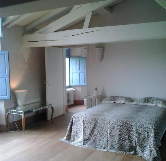 套房带园景, Château De Cauderoue