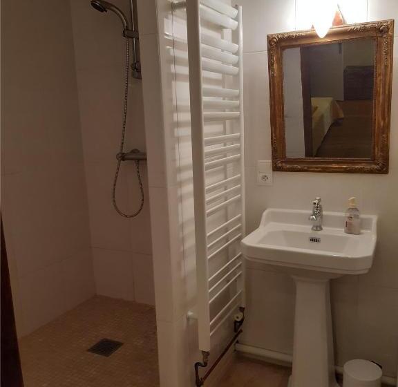 套房带园景, Château De Cauderoue