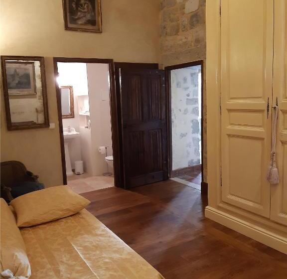 套房带园景, Château De Cauderoue