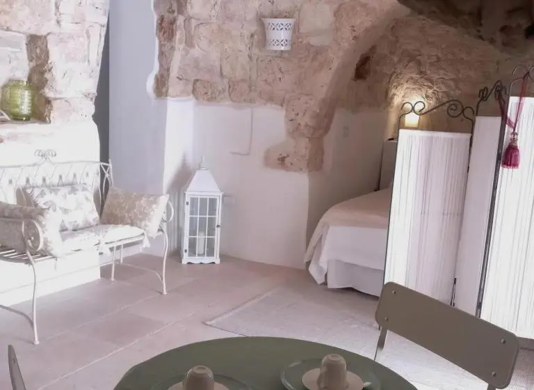 スタンダードルーム, Trulli Di Spinaruta