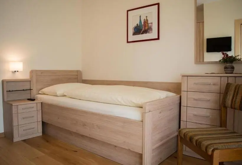 スタンダードシングルルーム, Pension Georgenhof