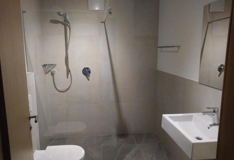 דירת חדר בקומת קרקע, Pension Georgenhof