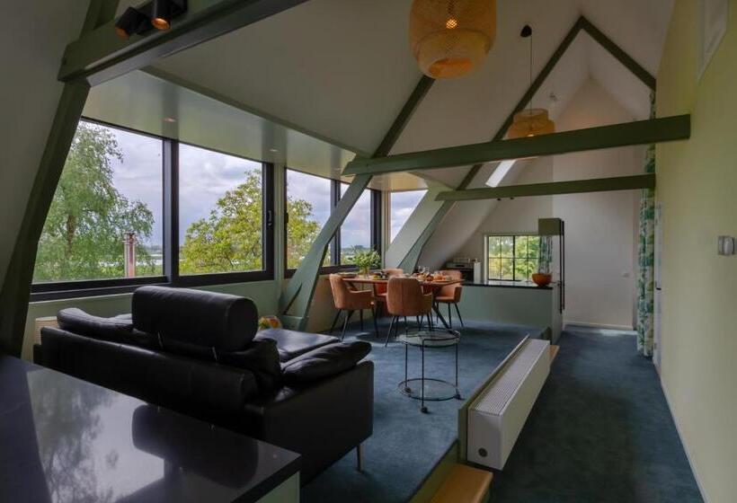 四人标准间, B&b Weids