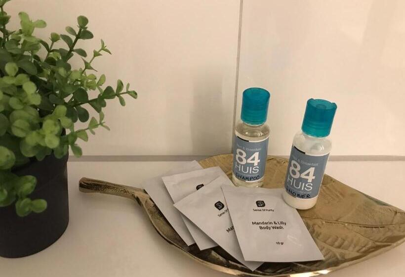 豪华房间, 84huis