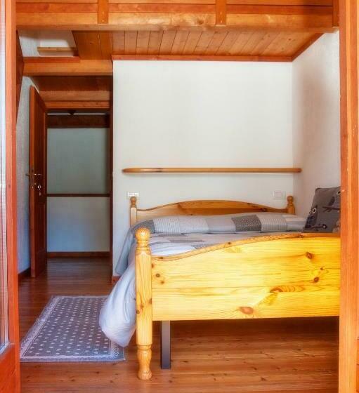 Четырехместный Номер Стандарт с Балконом, Agriturismo Luloc