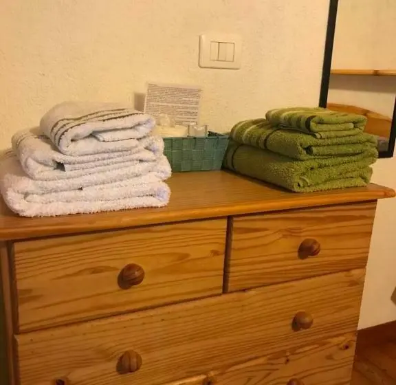 バルコニー付スタンダード4ベッドルーム, Agriturismo Luloc