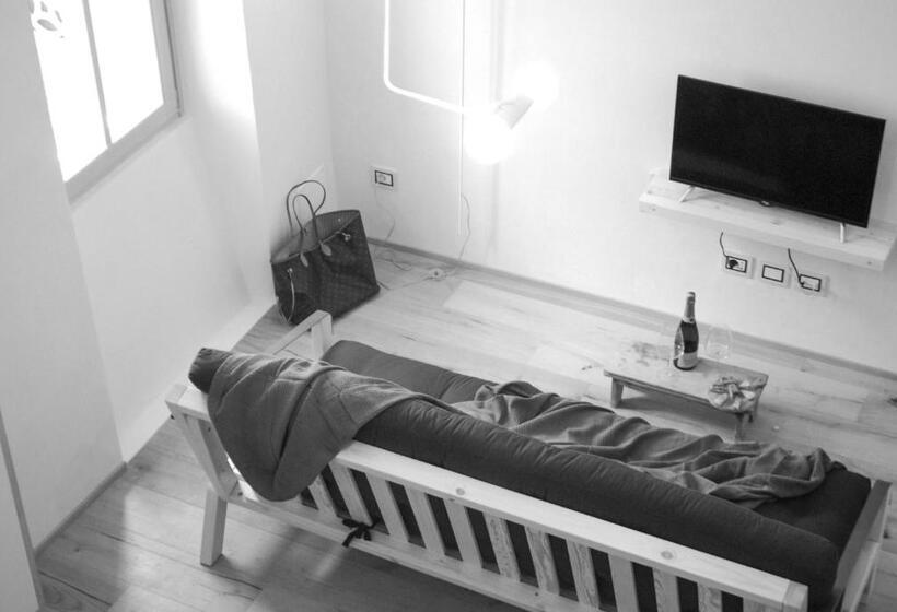 Апартаменты 1 Спальня с Террасой, La Corte   Rebomaholidays