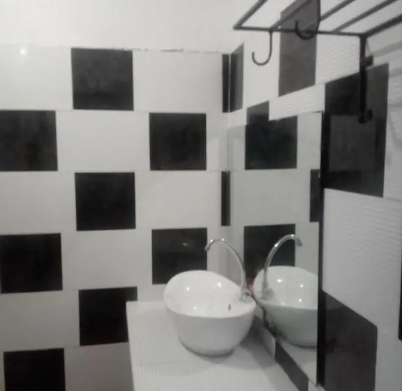 سوییت خانوادگی, Kwarto S