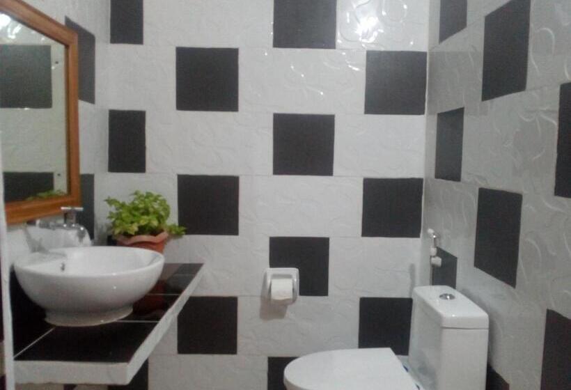 اتاق لوکس, Kwarto S