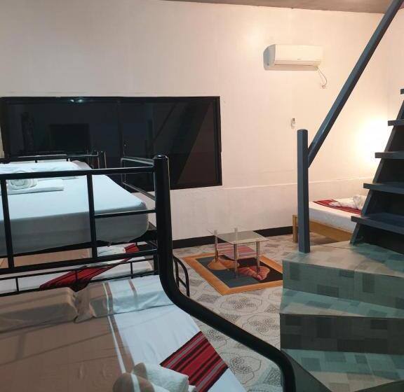 اتاق سوپریور خانوادگی, Kwarto S