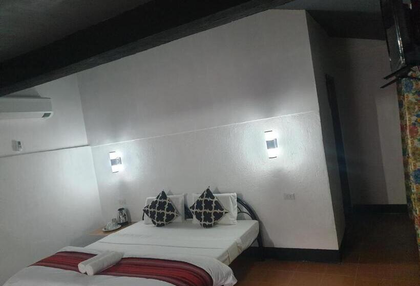 سوئیت جونیور خانوادگی, Kwarto S