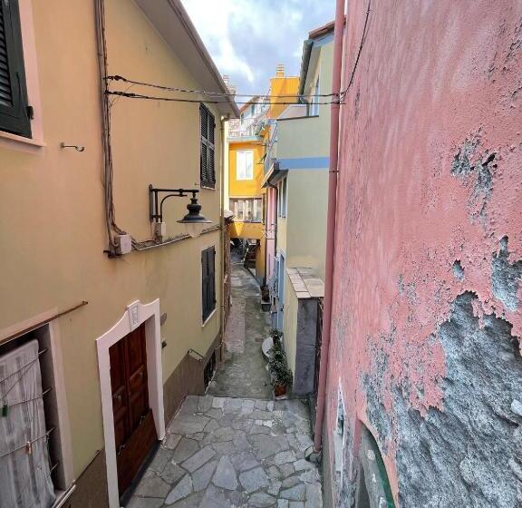 اتاق استاندارد, L Emporios