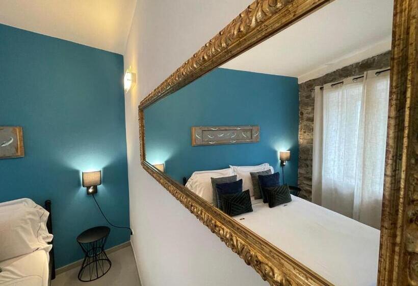 اتاق استاندارد, L Emporios