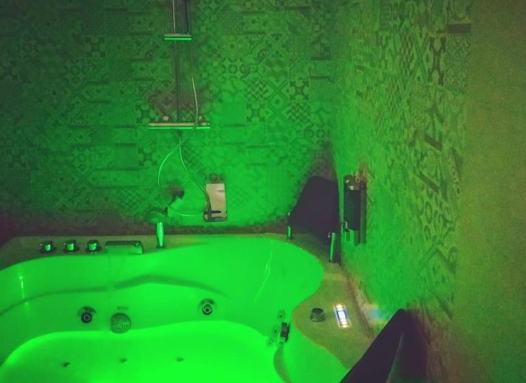 جناح سرير كينج, Le Suite Del Teatro Cucinino Privato