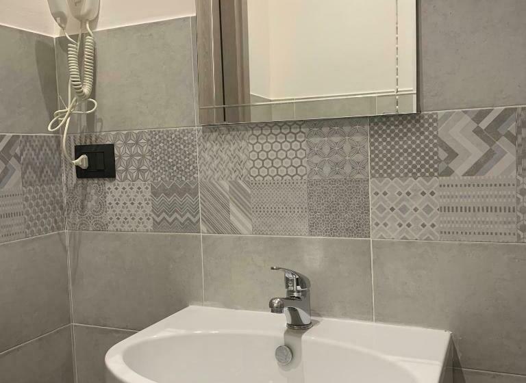 اتاق سوپریور یک تخته, Maison Turin