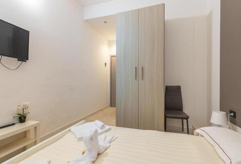 اتاق استاندارد, Maison Turin