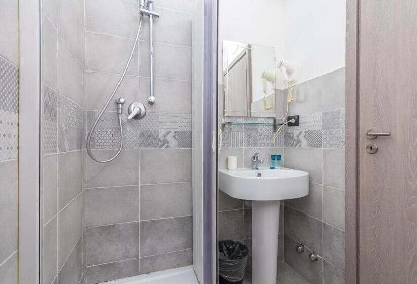 اتاق استاندارد, Maison Turin