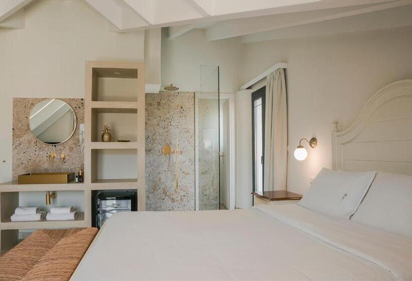Люкс Повышенной Комфортности, Alley Boutique Hotel And Spa