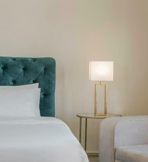 Люкс Премиум, Alley Boutique Hotel And Spa