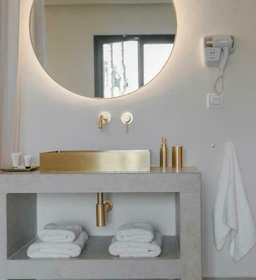 Люкс Премиум, Alley Boutique Hotel And Spa