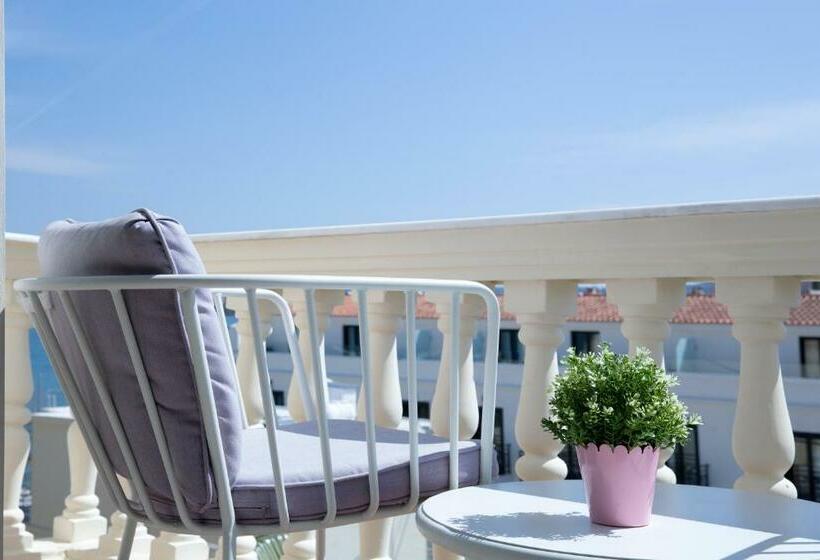 Люкс 2 Спальни, Alley Boutique Hotel And Spa