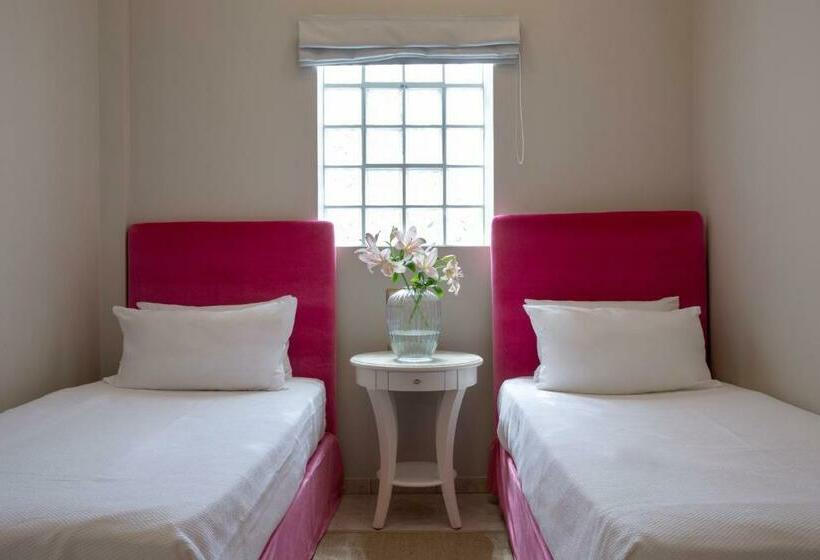 Люкс 2 Спальни, Alley Boutique Hotel And Spa