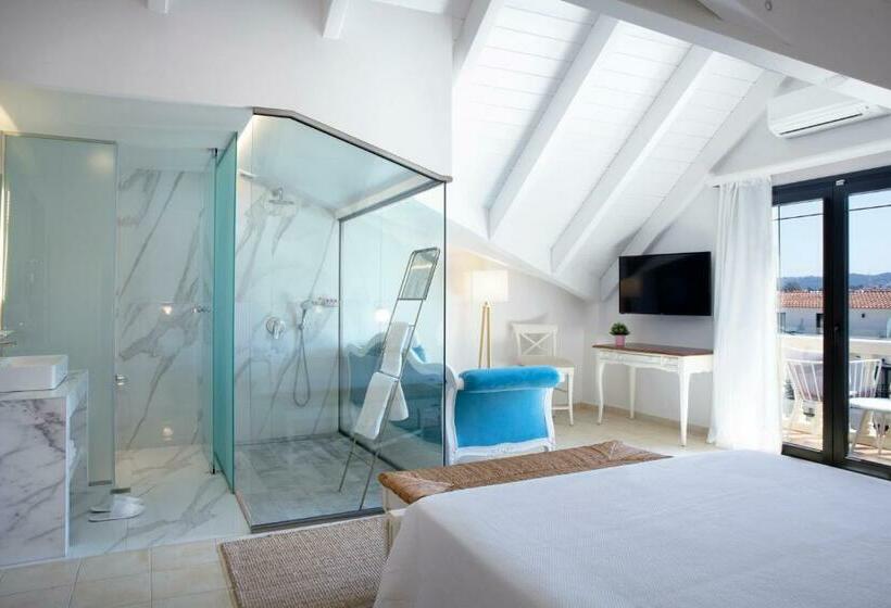 Люкс Повышенной Комфортности, Alley Boutique Hotel And Spa