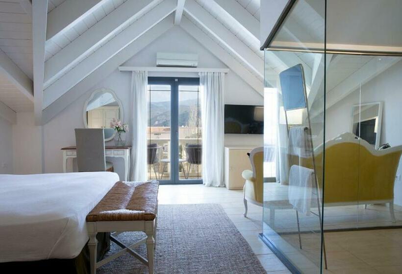 Люкс Повышенной Комфортности, Alley Boutique Hotel And Spa