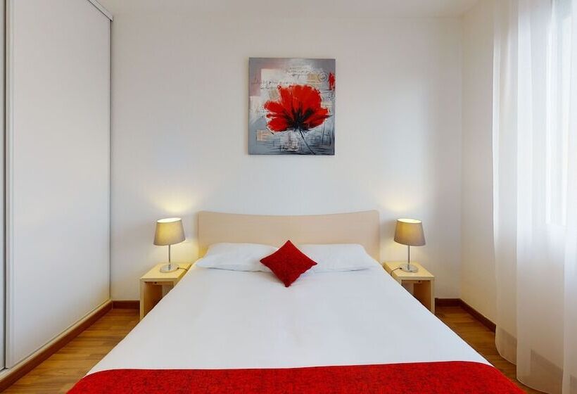 סוויטה, Alezan Hôtel & Résidence