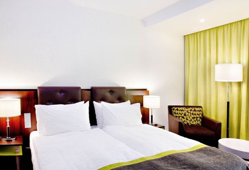 اتاق راحتی, Ambassador Hotel Kaluga