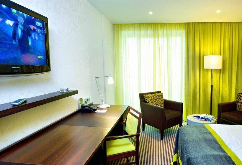 اتاق راحتی, Ambassador Hotel Kaluga