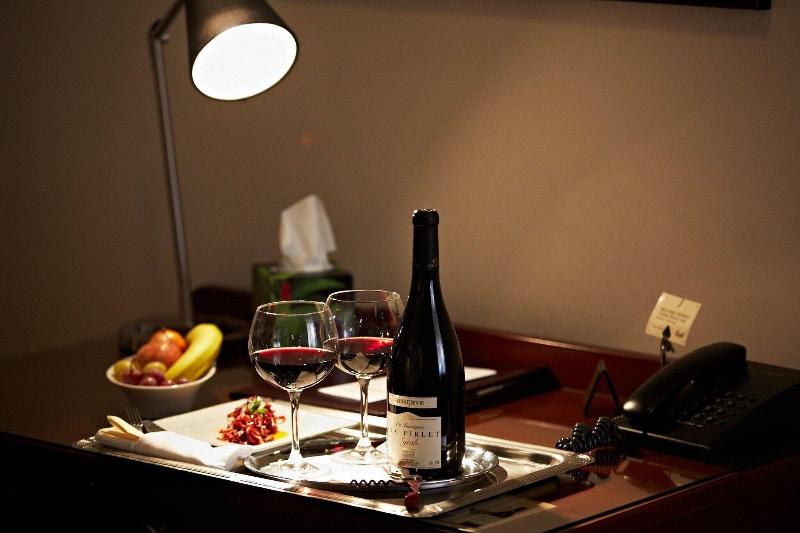 اتاق استاندارد یک نفره, Boutique Hotel Bristol