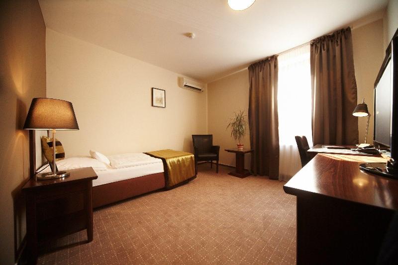 اتاق استاندارد یک نفره, Boutique Hotel Bristol