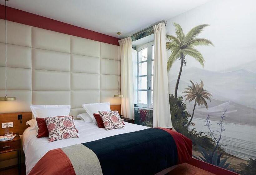 اتاق سوپریور, De Silhouette