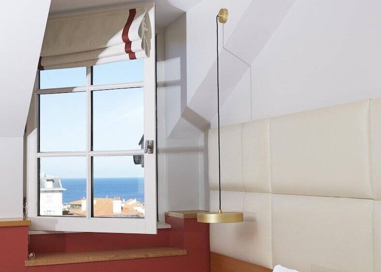 اتاق لوکس, De Silhouette