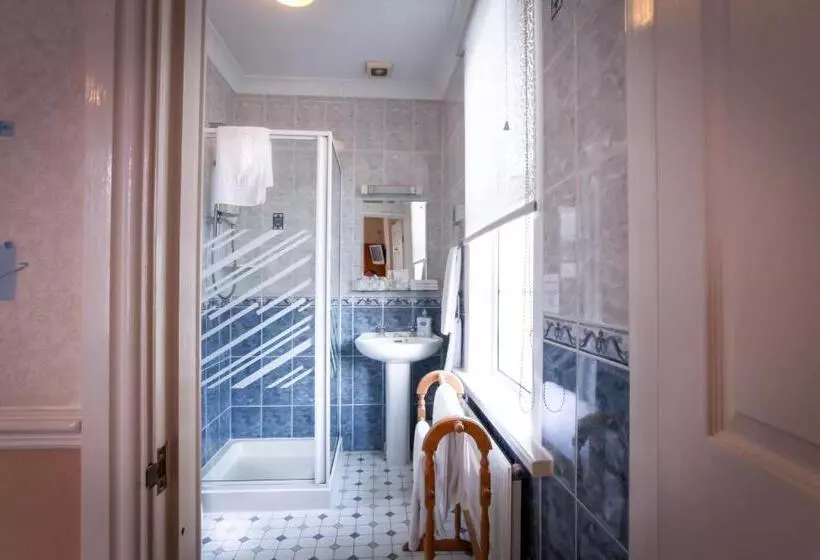 اتاق اجرایی, Harmony Bed And Breakfast