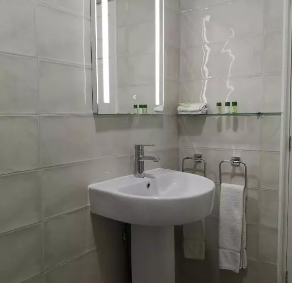 اتاق سوپریور با تخت بزرگ, Harmony Bed And Breakfast