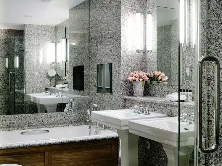 Deluxe-juniorsviitti, Haymarket Hotel, Firmdale Hotels
