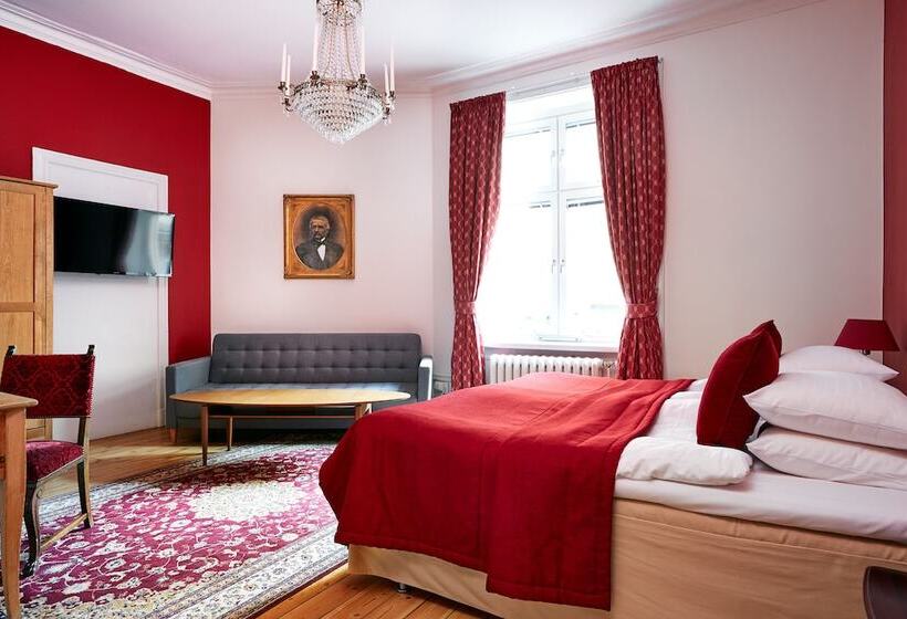 غرفة قياسية ثلاثية حمام مشترك, Hornsgatan