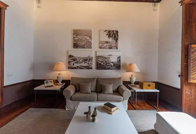 سوییت, Isla Baja Suites